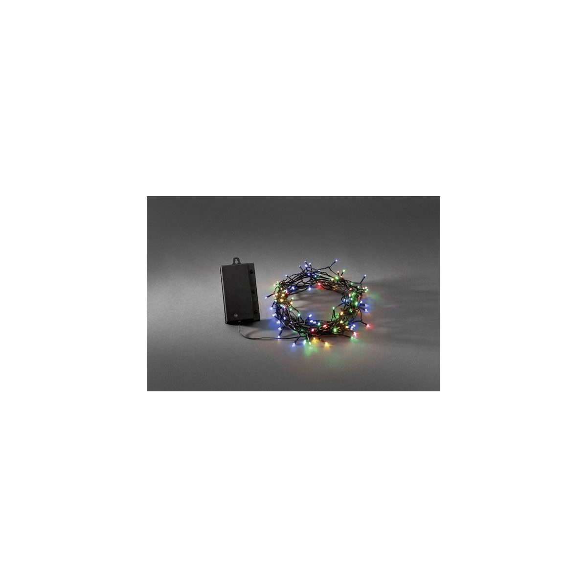 Konstsmide LED Lichterkette 120 bunte 6hTimer schwarzes Dioden Batterie Kabel Lichtsensor | 4xD 64467